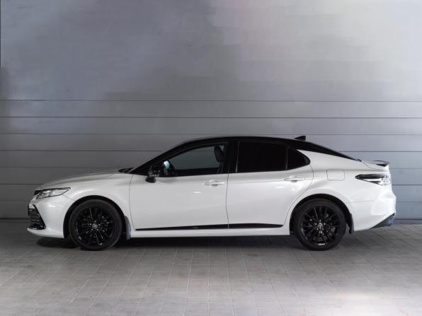 Toyota Camry VIII (XV70) Рестайлинг с пробегом 2021 года, цена 3 690 000 рублей, 72001 км, седан, Автокод Объявления