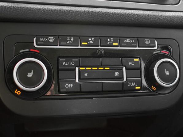 Volkswagen Tiguan I с пробегом 2011 года, цена 1 295 000 рублей, 174182 км, внедорожник, Автокод Объявления