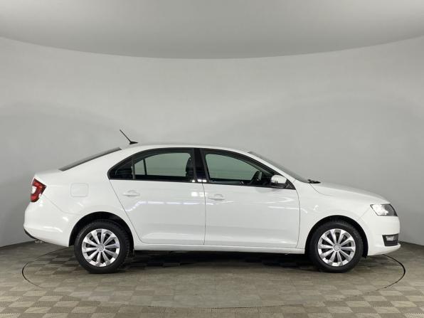 Skoda Rapid I Рестайлинг с пробегом 2019 года, цена 1 381 000 рублей, 96610 км, лифтбек, Автокод Объявления
