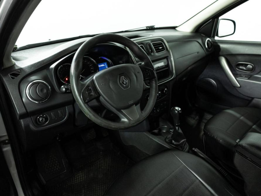 Renault Sandero II Санкт-Петербург  - изображение 12