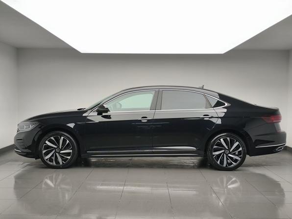 Volkswagen Passat B8 Рестайлинг с пробегом 2023 года, цена 3 380 000 рублей, 75572 км, седан, Автокод Объявления