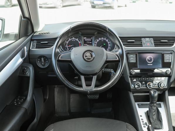Skoda Octavia III (A7) Рестайлинг с пробегом 2020 года, цена 1 869 000 рублей, 83202 км, лифтбек, Автокод Объявления