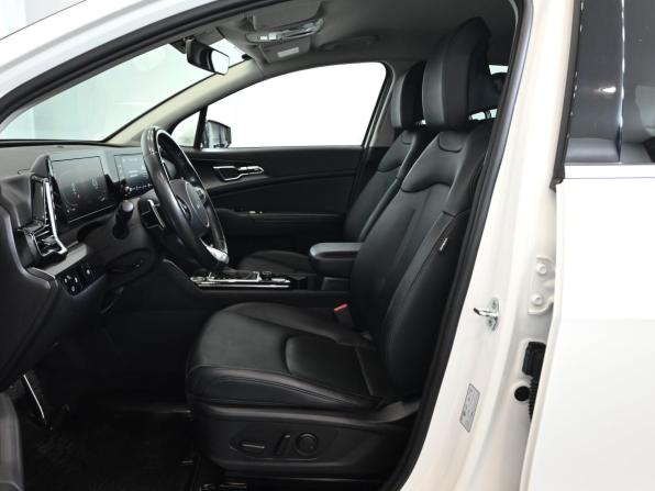 Kia Sportage V с пробегом 2022 года, цена 3 550 000 рублей, 58200 км, внедорожник, Автокод Объявления