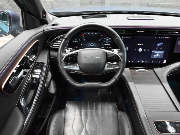 Exeed VX I Рестайлинг с пробегом 2023 года, цена 3 790 000 рублей, 47780 км, внедорожник, Автокод Объявления
