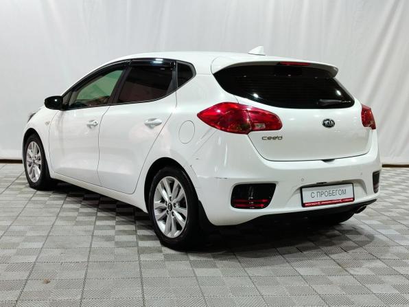 Kia Ceed II Рестайлинг с пробегом 2017 года, цена 1 500 000 рублей, 93000 км, хэтчбек, Автокод Объявления