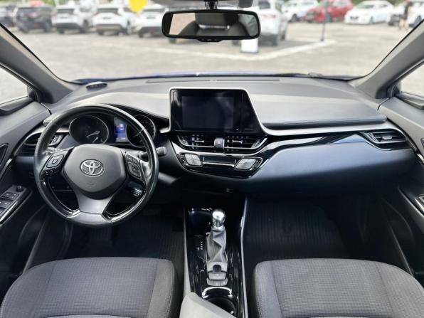 Toyota C-HR I с пробегом 2019 года, цена 2 590 000 рублей, 51077 км, внедорожник, Автокод Объявления