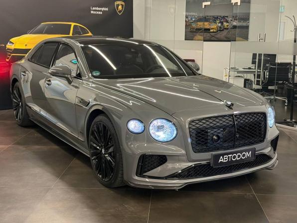 Bentley Flying Spur IV с пробегом 2025 года, цена 40 900 000 рублей, 2097 км, седан, Автокод Объявления