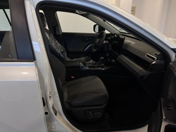 Toyota RAV4 VI (XA60) с пробегом 2026 года, цена 4 090 000 рублей, 36 км, внедорожник, Автокод Объявления
