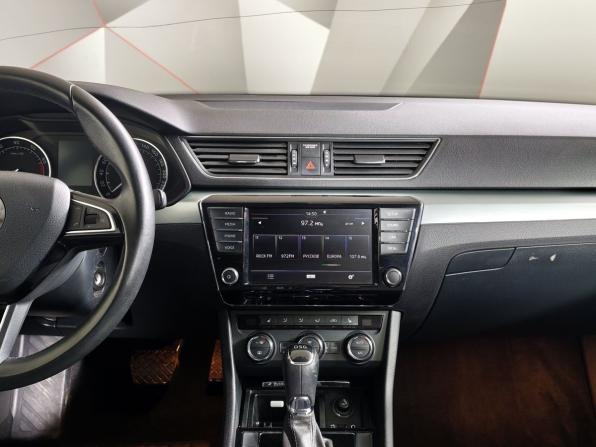 Skoda Superb III с пробегом 2016 года, цена 1 659 000 рублей, 86673 км, лифтбек, Автокод Объявления
