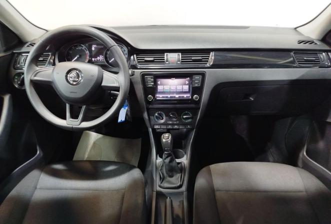 Skoda Rapid I Рестайлинг с пробегом 2019 года, цена 1 005 000 рублей, 168135 км, лифтбек, Автокод Объявления
