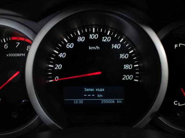 Suzuki Grand Vitara II Рестайлинг с пробегом 2011 года, цена 999 000 рублей, 255004 км, внедорожник, Автокод Объявления