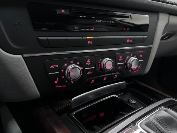 Audi A6 IV (C7) Рестайлинг с пробегом 2015 года, цена 2 600 000 рублей, 163139 км, седан, Автокод Объявления