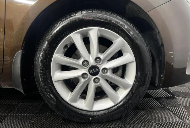 Kia Cerato III Рестайлинг (Classic) с пробегом 2017 года, цена 1 570 000 рублей, 98677 км, седан, Автокод Объявления
