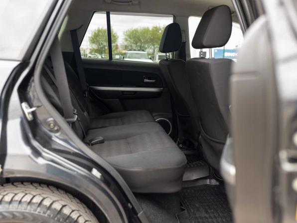 Suzuki Grand Vitara II Рестайлинг 2 с пробегом 2013 года, цена 1 370 000 рублей, 228938 км, внедорожник, Автокод Объявления