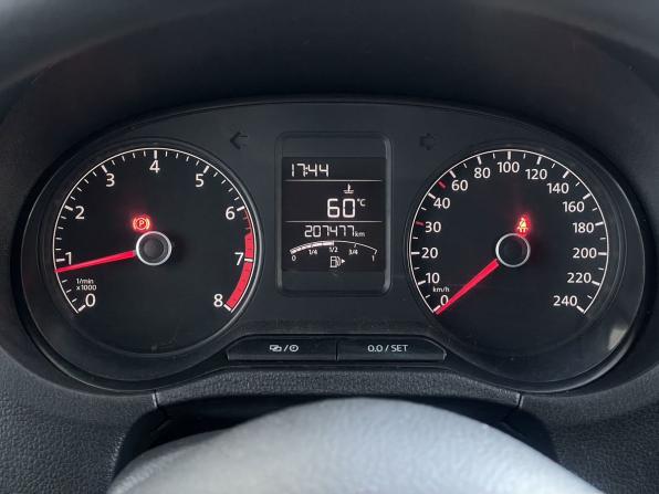 Volkswagen Polo V с пробегом 2014 года, цена 758 000 рублей, 207477 км, седан, Автокод Объявления
