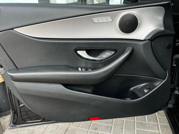 Mercedes-Benz E-Класс V (W213 S213 C238) с пробегом 2018 года, цена 2 899 000 рублей, 152050 км, седан, Автокод Объявления