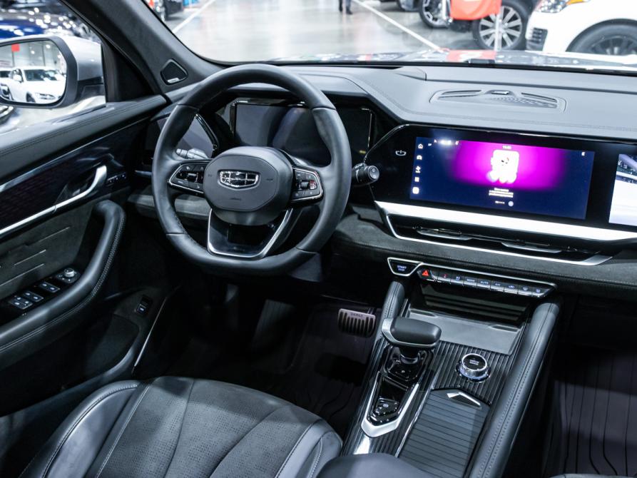 Geely Monjaro I Санкт-Петербург  - изображение 13