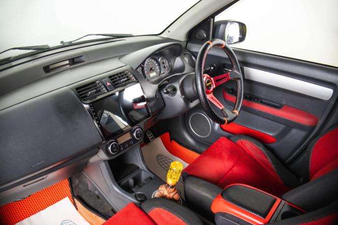 Suzuki Swift III с пробегом 2007 года, цена 899 000 рублей, 233240 км, хэтчбек, Автокод Объявления