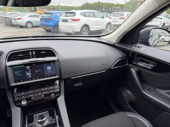 Jaguar F-Pace I с пробегом 2019 года, цена 2 765 000 рублей, 110000 км, внедорожник, Автокод Объявления