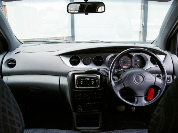 Daihatsu YRV I с пробегом 2001 года, цена 259 000 рублей, 149832 км, компактвэн, Автокод Объявления