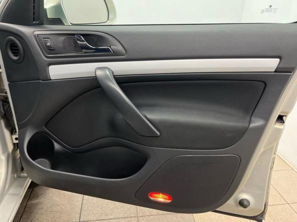 Skoda Octavia II (A5) Рестайлинг с пробегом 2011 года, цена 658 000 рублей, 254000 км, лифтбек, Автокод Объявления