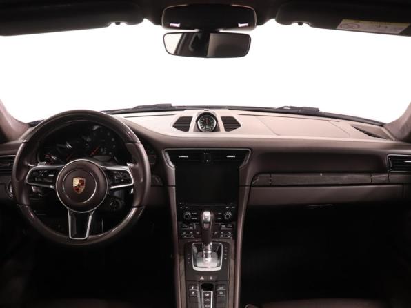 Porsche 911 VII (991) Рестайлинг с пробегом 2017 года, цена 8 777 000 рублей, 45871 км, купе, Автокод Объявления