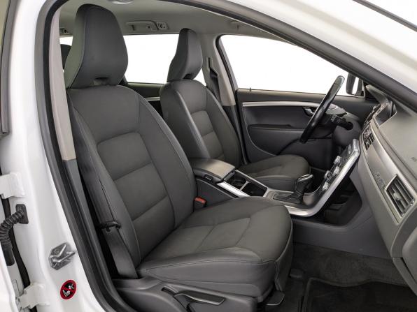 Volvo XC70 II Рестайлинг с пробегом 2014 года, цена 1 990 000 рублей, 228704 км, универсал, Автокод Объявления
