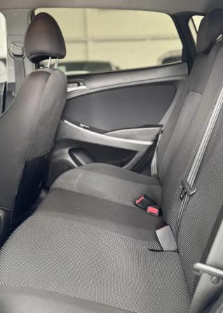 Hyundai Solaris I Рестайлинг с пробегом 2016 года, цена 1 049 000 рублей, 108900 км, хэтчбек, Автокод Объявления