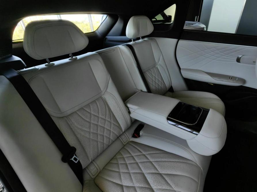 Changan Deepal S07 I Москва  - изображение 12