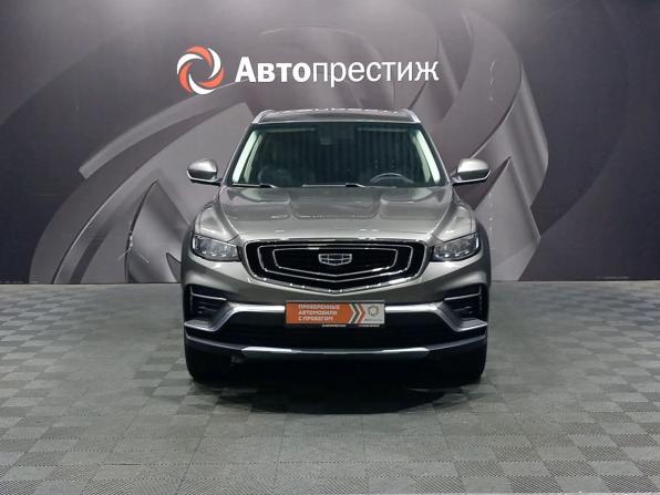 Geely Atlas Pro с пробегом 2023 года, цена 1 990 000 рублей, 40324 км, внедорожник, Автокод Объявления