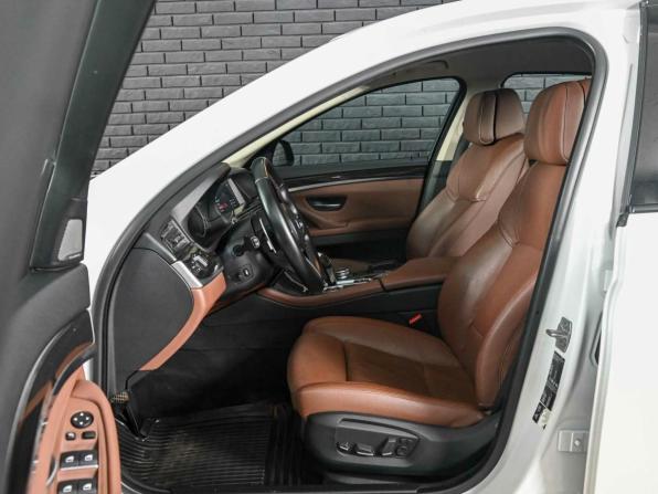 BMW 5 серии VI (F10/F11/F07) Рестайлинг с пробегом 2016 года, цена 2 450 000 рублей, 119992 км, седан, Автокод Объявления