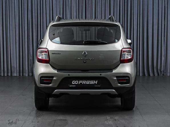 Renault Sandero II с пробегом 2016 года, цена 1 060 000 рублей, 118917 км, хэтчбек, Автокод Объявления