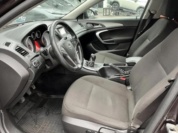 Opel Insignia I Рестайлинг с пробегом 2014 года, цена 870 000 рублей, 199800 км, седан, Автокод Объявления
