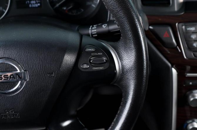 Nissan Pathfinder IV с пробегом 2015 года, цена 1 999 000 рублей, 171800 км, внедорожник, Автокод Объявления