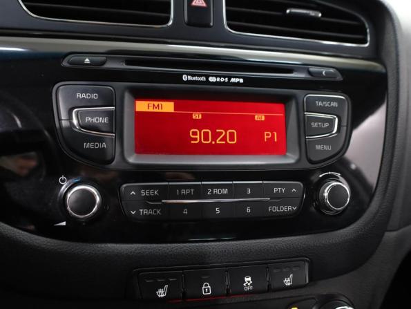 Kia Ceed II с пробегом 2012 года, цена 1 349 000 рублей, 124271 км, хэтчбек, Автокод Объявления