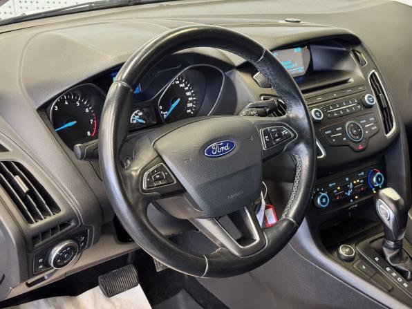 Ford Focus III Рестайлинг с пробегом 2018 года, цена 850 000 рублей, 104953 км, хэтчбек, Автокод Объявления
