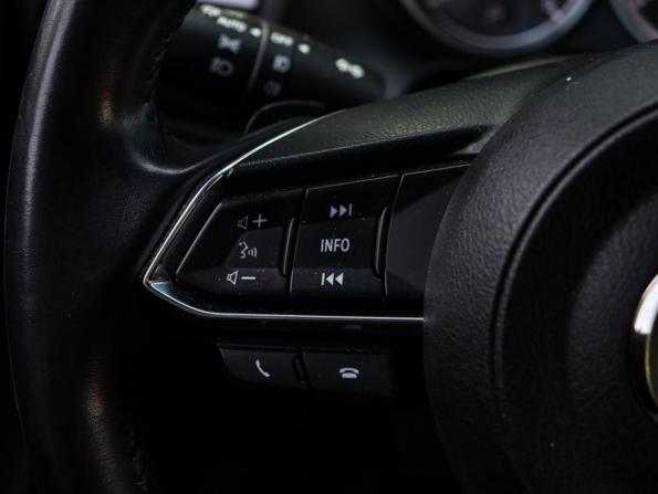 Mazda 6 III (GJ) Рестайлинг с пробегом 2018 года, цена 2 350 000 рублей, 74212 км, седан, Автокод Объявления