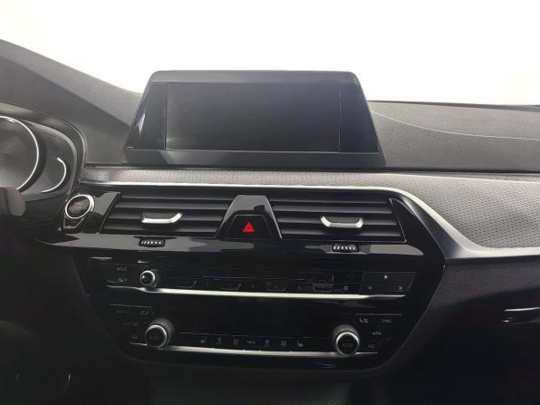BMW 5 серии VII (G30/G31/G38) с пробегом 2018 года, цена 2 519 000 рублей, 176061 км, седан, Автокод Объявления