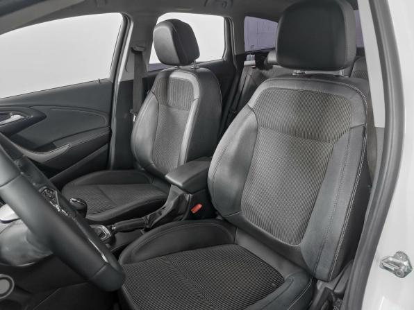 Opel Astra J с пробегом 2011 года, цена 549 000 рублей, 228000 км, универсал, Автокод Объявления