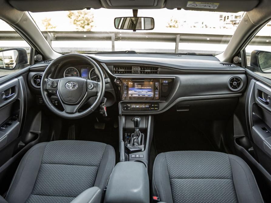 Toyota Corolla XI (E160 E170 E180) Рестайлинг 1 Волгоград  - изображение 14
