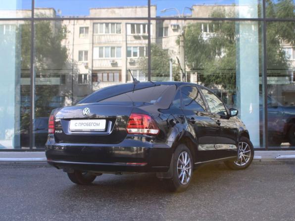 Volkswagen Polo V Рестайлинг с пробегом 2018 года, цена 1 340 000 рублей, 90000 км, седан, Автокод Объявления