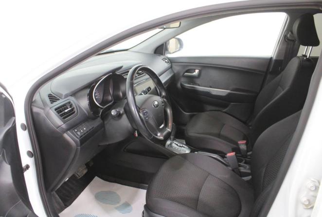 Kia Rio III Рестайлинг с пробегом 2016 года, цена 1 020 000 рублей, 122944 км, седан, Автокод Объявления
