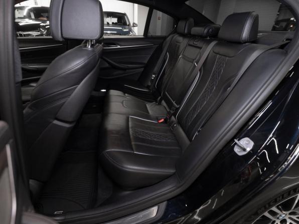 BMW 5 серии VII (G30/G31/G38) с пробегом 2018 года, цена 4 300 000 рублей, 120000 км, седан, Автокод Объявления