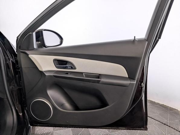 Chevrolet Cruze I Рестайлинг с пробегом 2015 года, цена 1 450 000 рублей, 34638 км, хэтчбек, Автокод Объявления