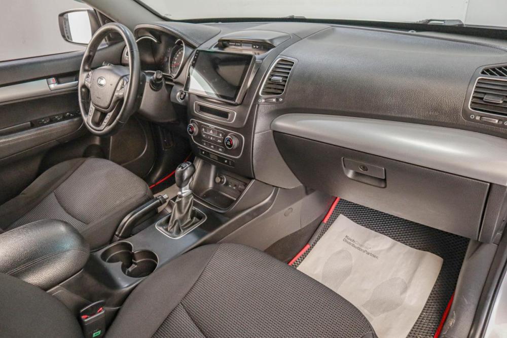 Kia Sorento II Рестайлинг Челябинск  - изображение 18