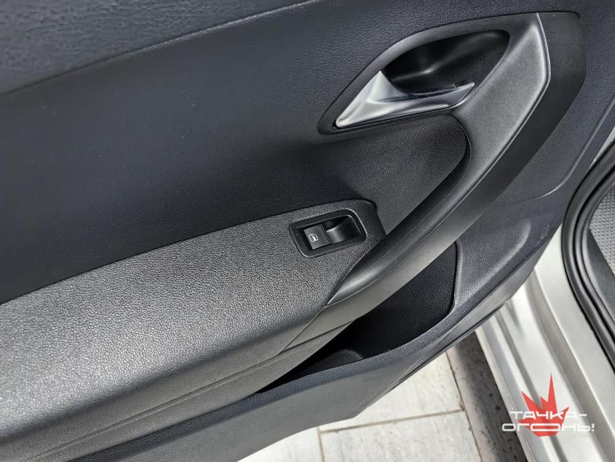 Volkswagen Polo V Рестайлинг Пермь  - изображение 18