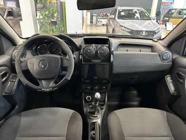 Renault Duster I Рестайлинг с пробегом 2018 года, цена 1 300 000 рублей, 120600 км, внедорожник, Автокод Объявления