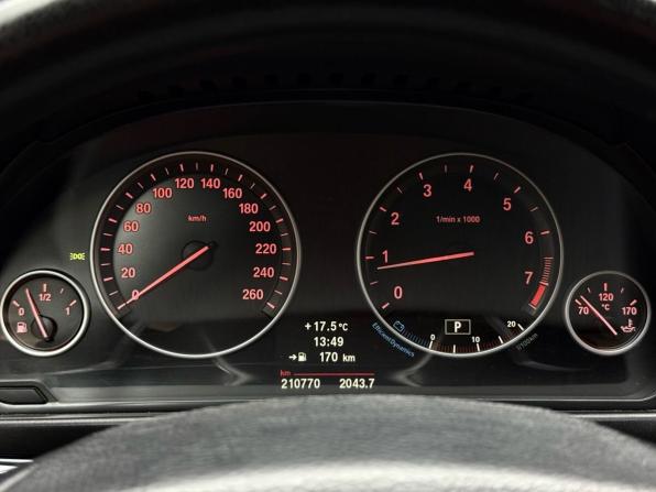 BMW 5 серии VI (F10/F11/F07) с пробегом 2011 года, цена 1 549 000 рублей, 210767 км, седан, Автокод Объявления