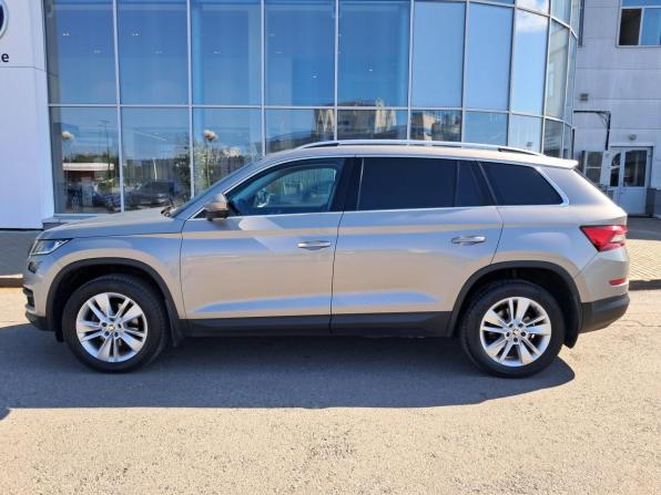 Skoda Kodiaq I с пробегом 2019 года, цена 2 396 000 рублей, 110465 км, внедорожник, Автокод Объявления