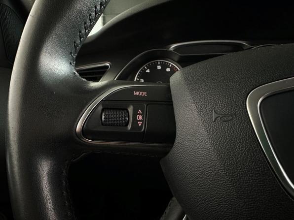 Audi A4 IV (B8) Рестайлинг с пробегом 2013 года, цена 1 469 000 рублей, 137000 км, седан, Автокод Объявления